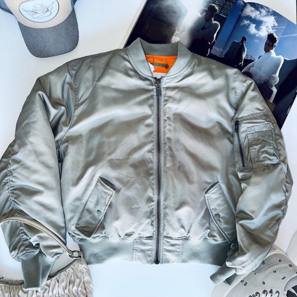 TNA ARITIZA Tahoe Bomber Jacket - Picture 2 of 4